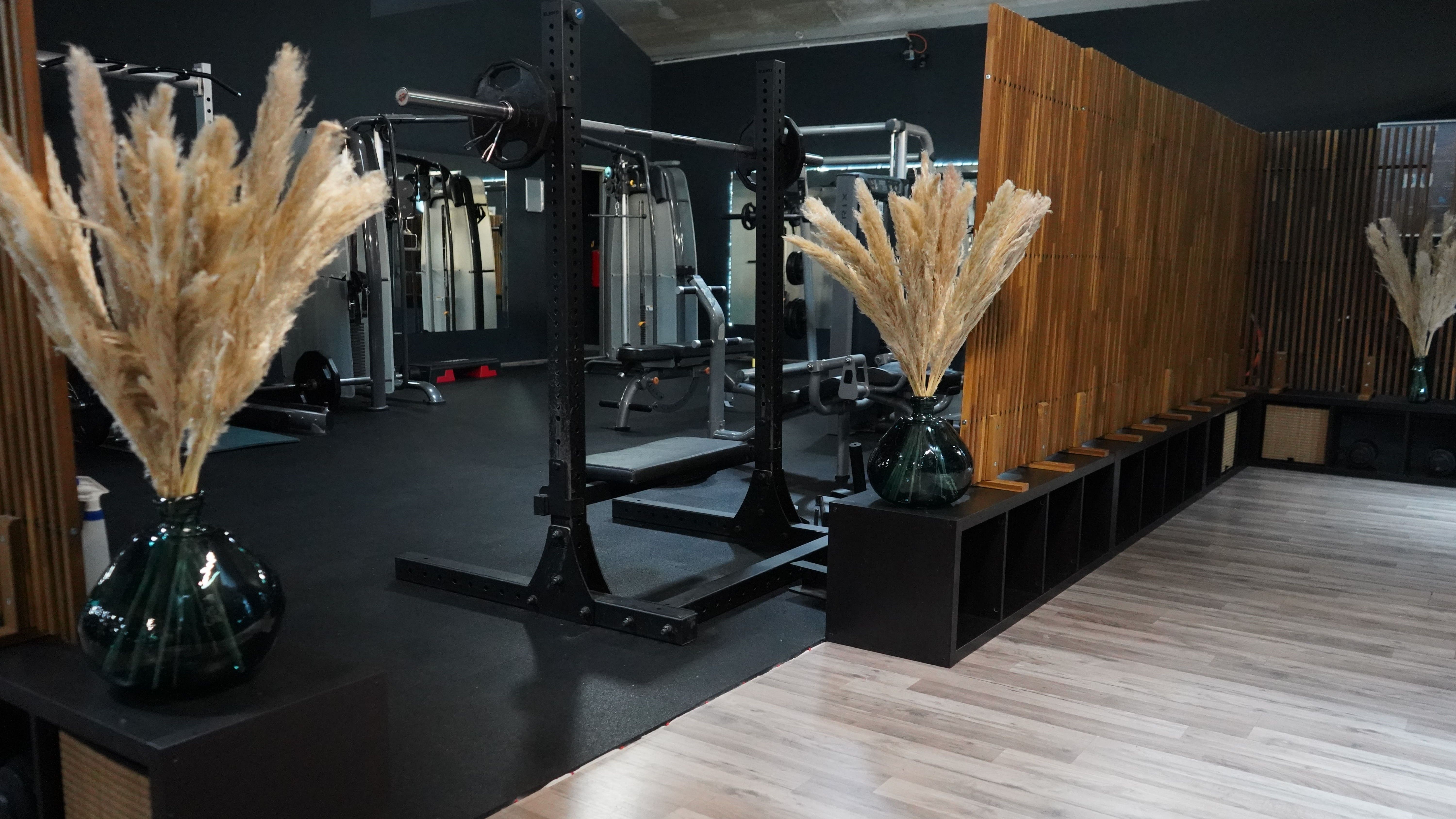 Ladies Area-min.JPG
